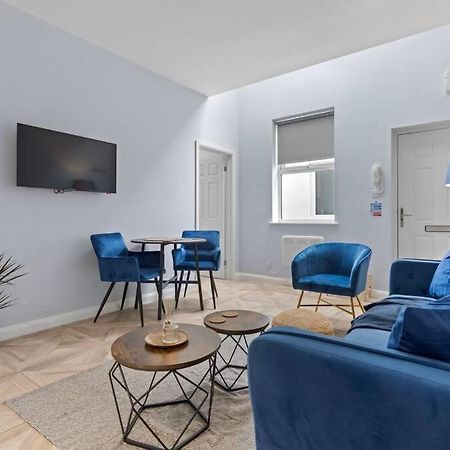 Modern Apartment Off-Road Parking-Twin Room Suite 4 Nottingham Buitenkant foto