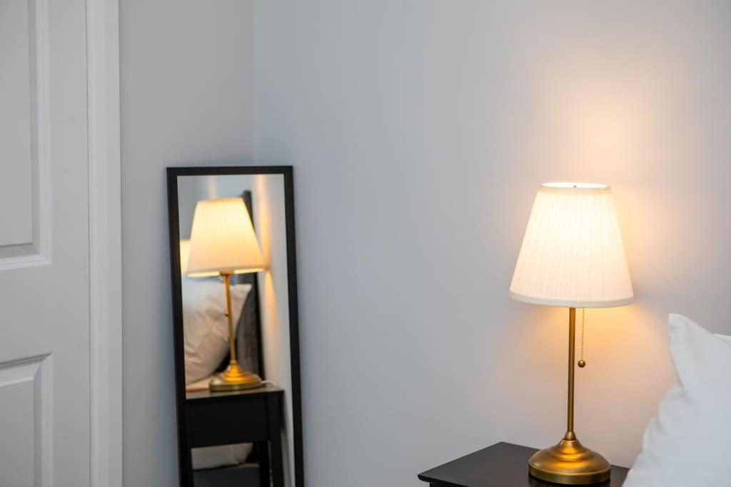 Modern Apartment Off-Road Parking-Twin Room Suite 4 Nottingham Buitenkant foto