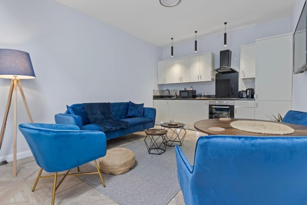 Modern Apartment Off-Road Parking-Twin Room Suite 4 Nottingham Buitenkant foto