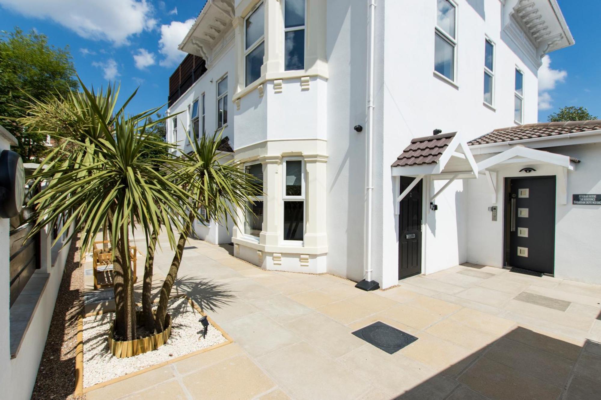 Modern Apartment Off-Road Parking-Twin Room Suite 4 Nottingham Buitenkant foto
